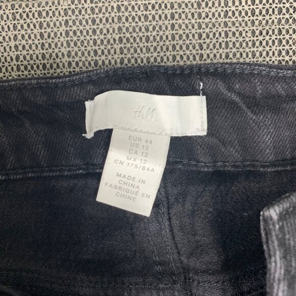 H&M Womens Size 12 Black Denim Jeans Mid Rise 5 Pocket Button & Zipper Closure - Picture 5 of 9